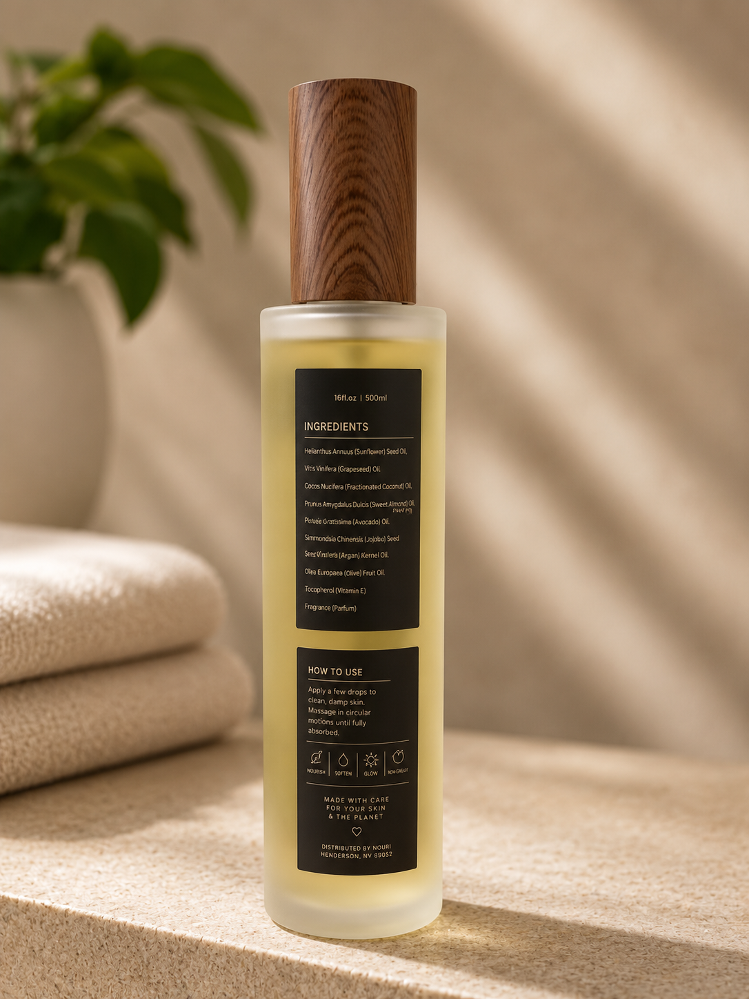 Golden Pistachio Nourishing Body Oil
Pistachio • Vanilla • Salted Caramel